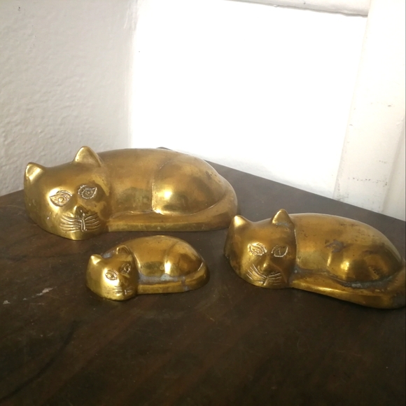3 bronze lucky cats - Picture 1 of 1